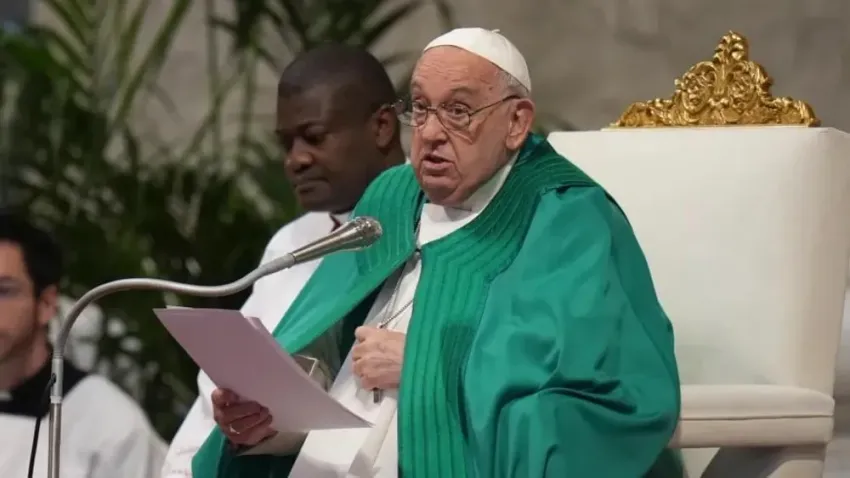 Pope calls for Gaza 'genocide' investigation