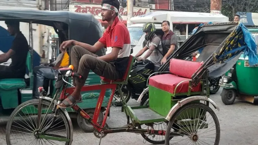 Halt battery-run rickshaws in Dhaka in three days: HC