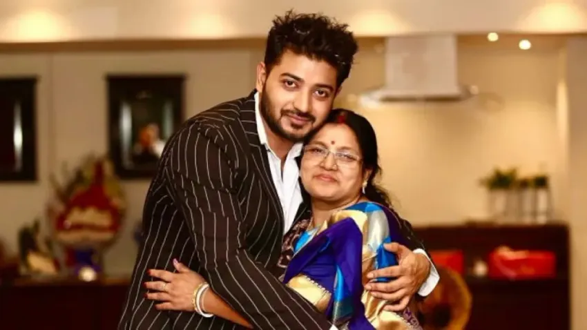 Bappy Chowdhury's mother passes away